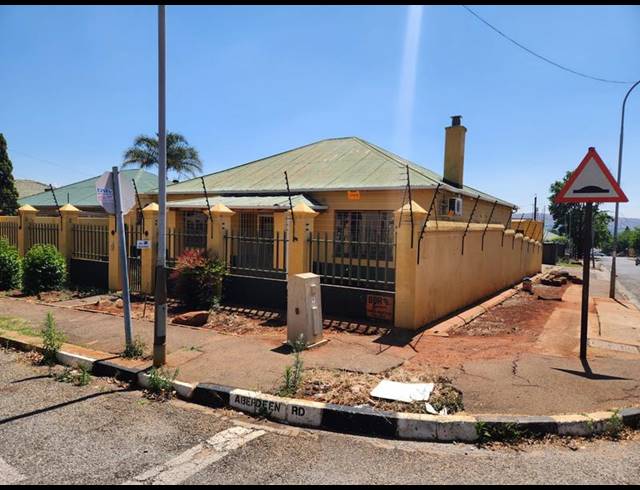 3 BEDROOM PROPERTY TO RENT IN KENSINGTON